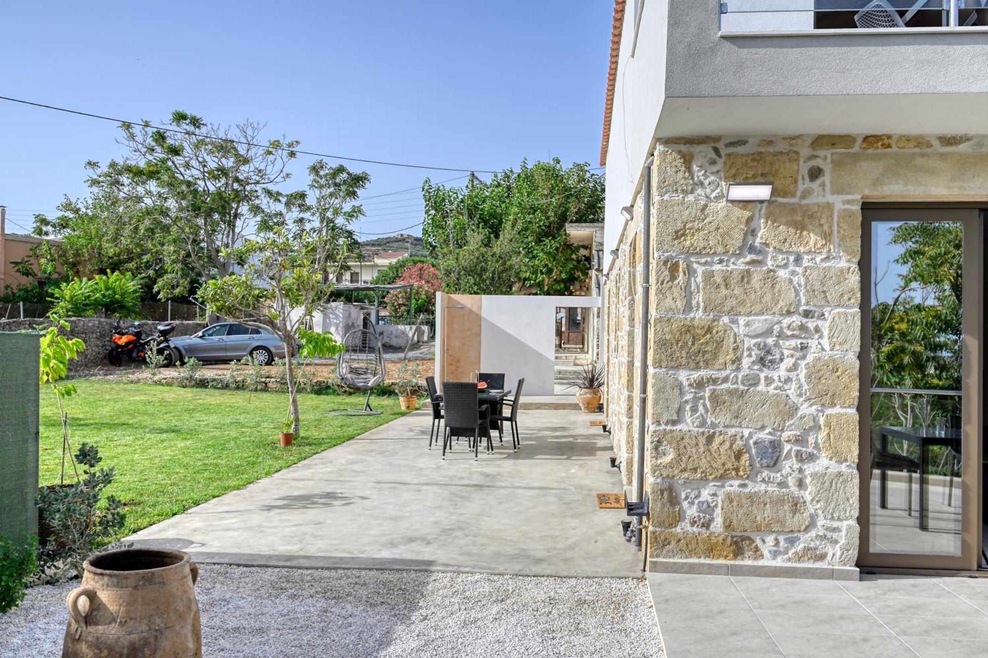Eagle Bay Loft Apartment Kissamos Ngoại thất bức ảnh
