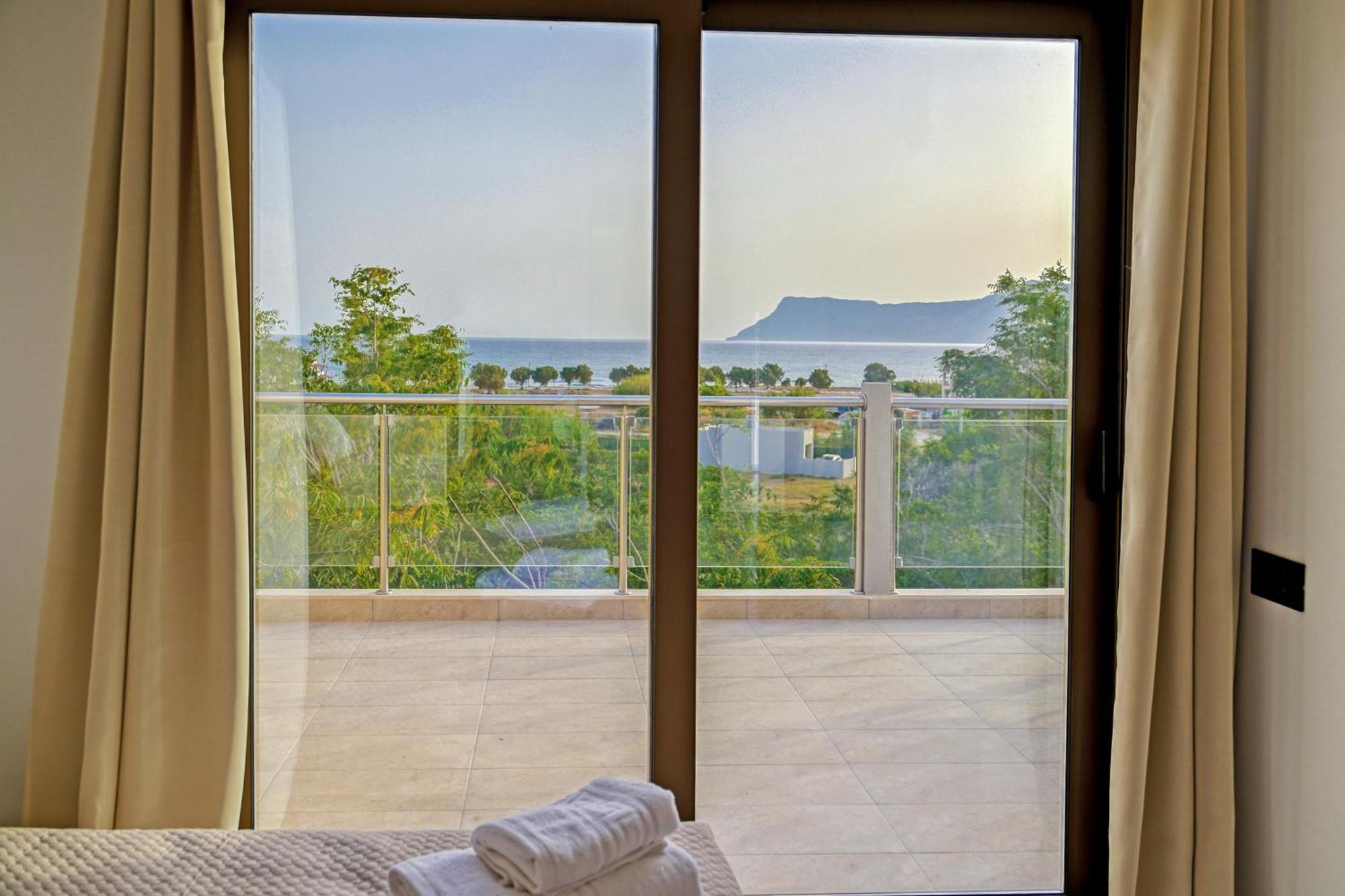 Eagle Bay Loft Apartment Kissamos Ngoại thất bức ảnh